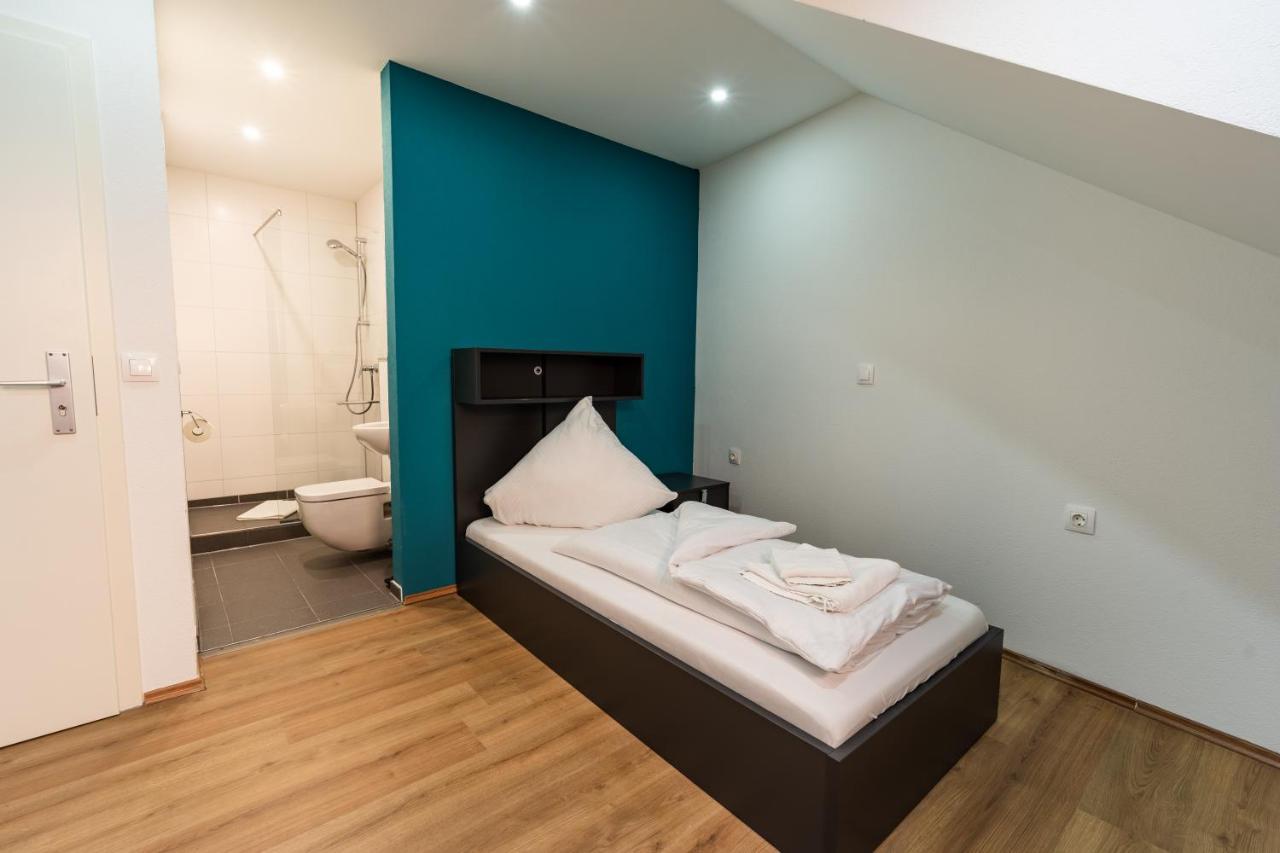 Hostel Henriettas Sleeping Ulm Zewnętrze zdjęcie